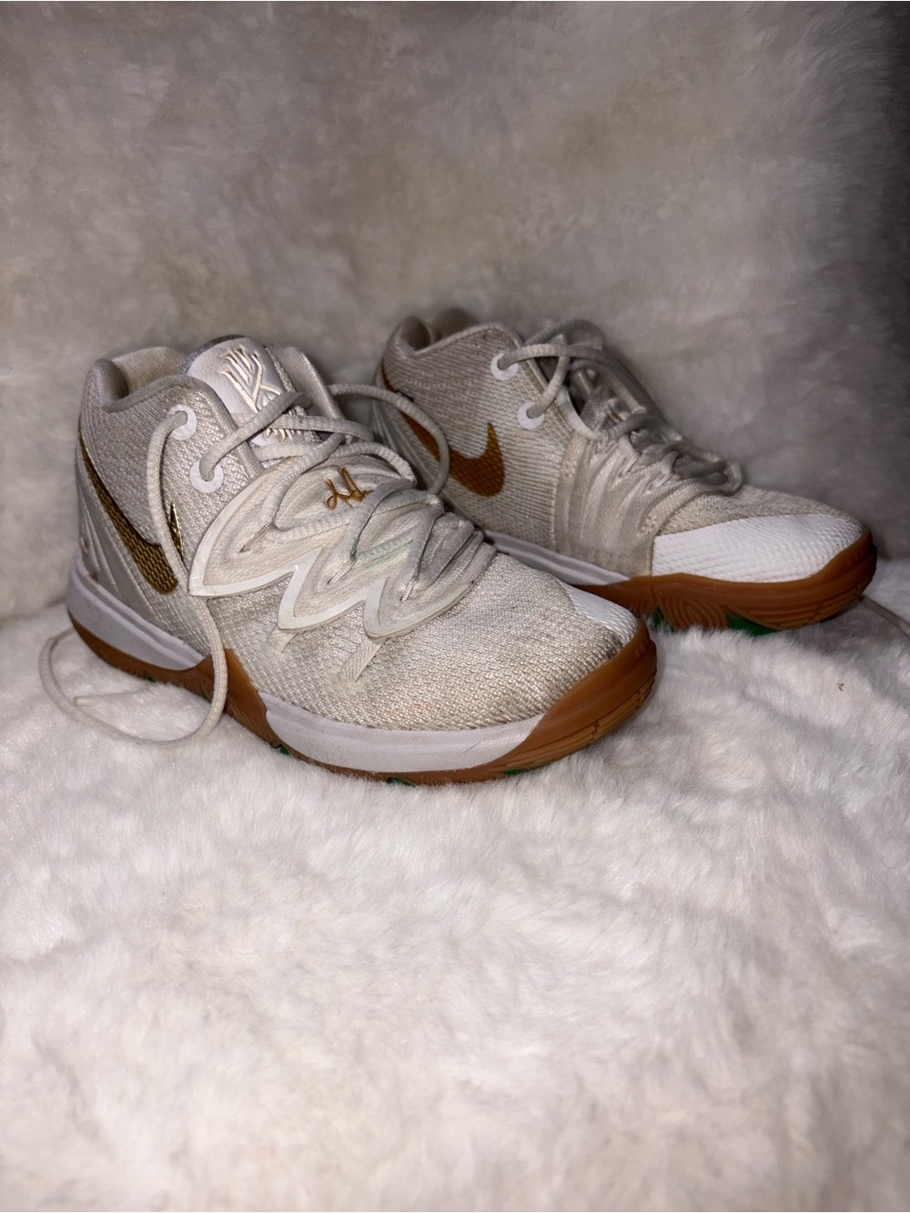 Nike Kids Cream and Brown Low-Top Sneakers with Tan Sole